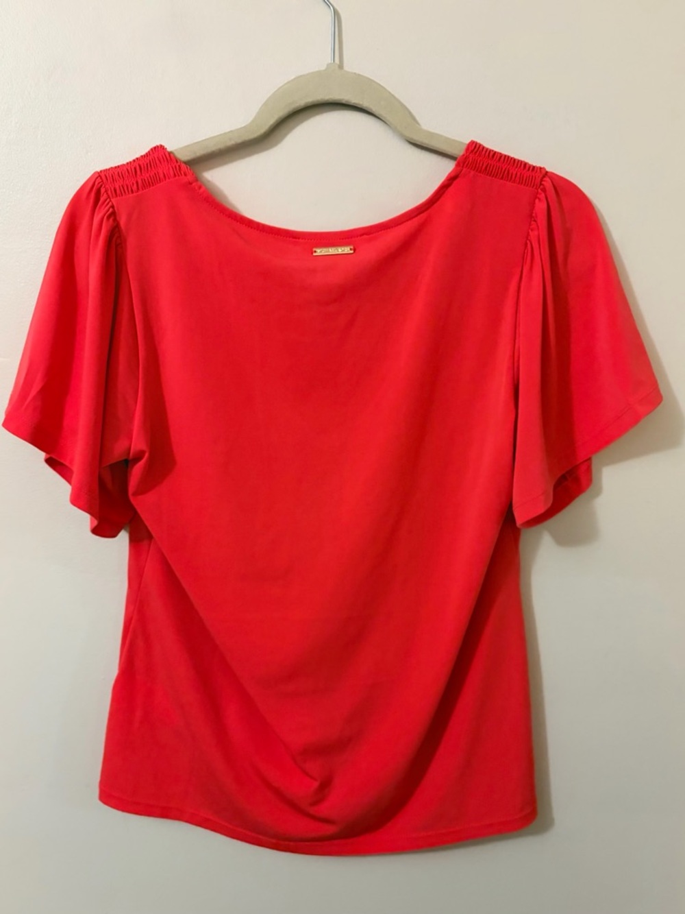 Red V-Neck Flutter Sleeve Top - Picture 4 of 6